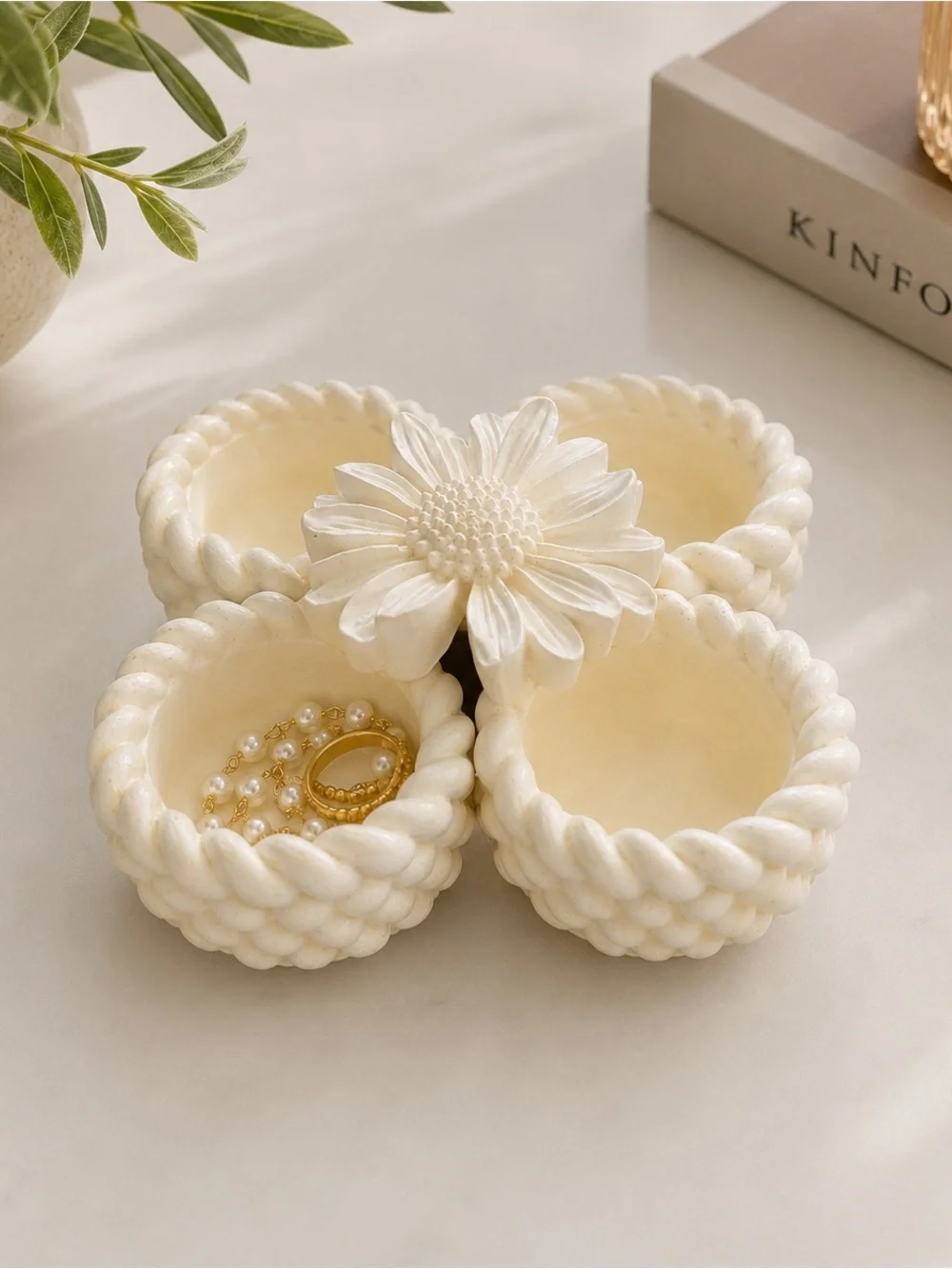 Cream Ceramic Braided Tealight Holder Set with Floral Accent